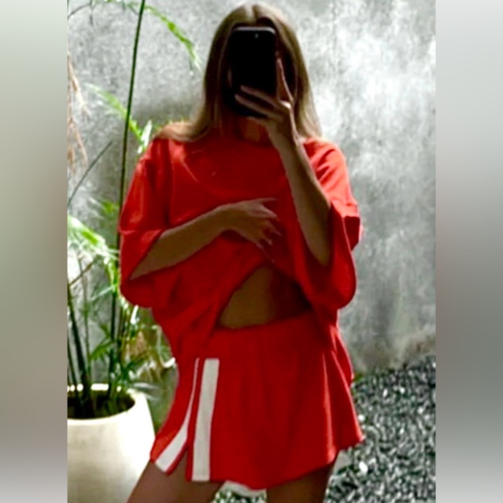 FREE PEOPLE 
We The Free Devon Tee